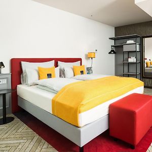 Standaard Kamer met een Queen Size Bed met de Toegang voor Gehandicapten